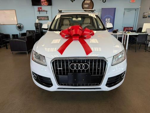 2016 Audi Q5 2.0T Premium Plus