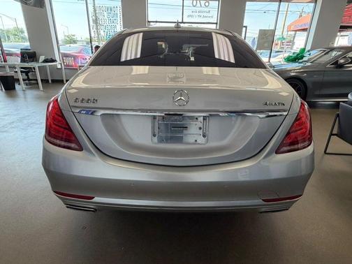 Diamond Silver Metallic 2015 Mercedes-Benz S-Class 4MATIC