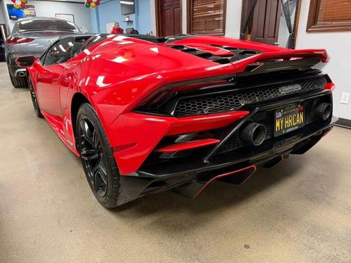 2020 Lamborghini Huracan EVO Spyder RWD