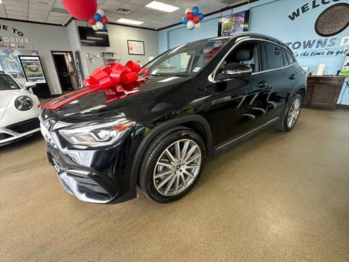 2021 Mercedes-Benz GLA 250 Base 4MATIC