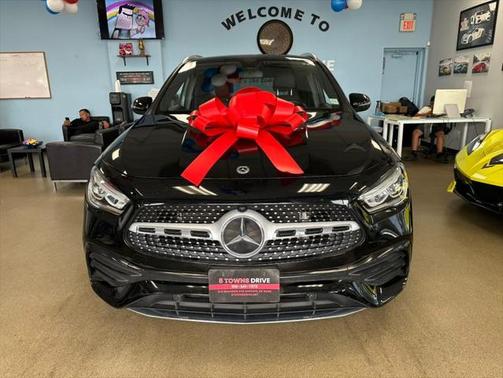 2021 Mercedes-Benz GLA 250 Base 4MATIC