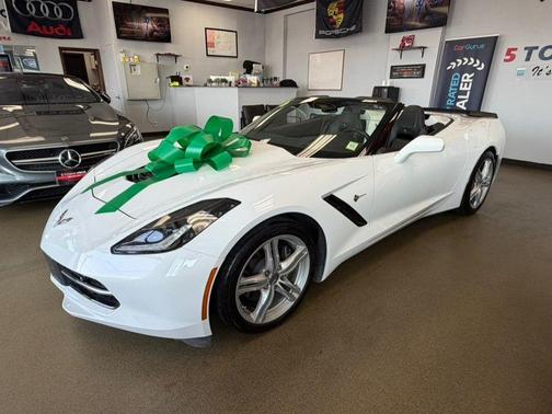 Arctic White 2016 Chevrolet Corvette Stingray