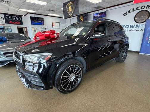 Obsidian Black Metallic 2022 Mercedes-Benz GLE 350 4MATIC