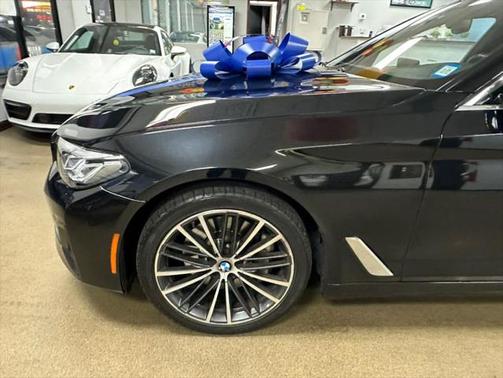 2021 BMW 530 xDrive