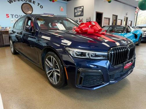 Imperial Blue Metallic 2020 BMW 740 xDrive