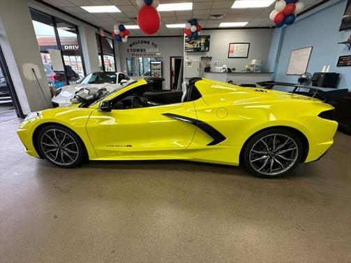 2023 Chevrolet Corvette Stingray w/1LT