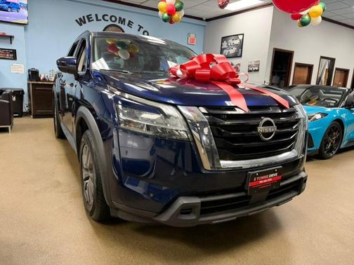 2022 Nissan Pathfinder SV 2WD