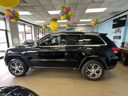 2018 Jeep Grand Cherokee Sterling Edition