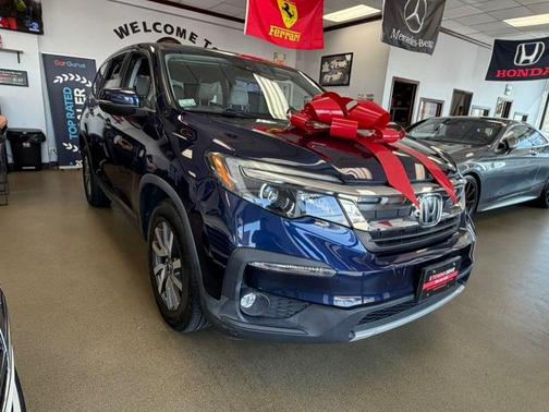 Obsidian Blue Pearl 2019 Honda Pilot EX