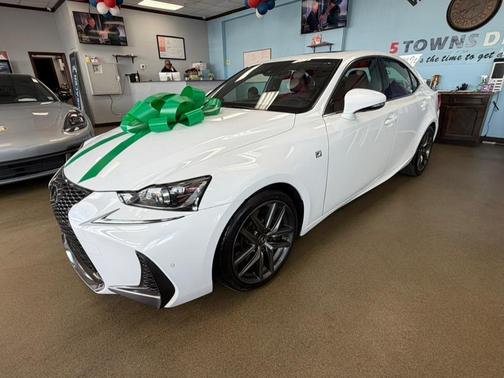 2019 Lexus IS 300 Base