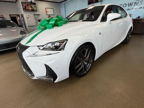 2019 Lexus IS 300 Base