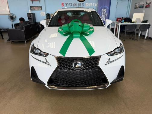 2019 Lexus IS 300 Base