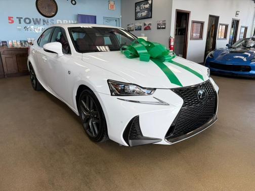 2019 Lexus IS 300 Base