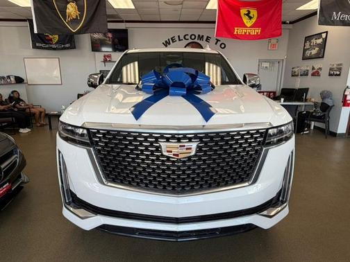 Crystal White Tricoat 2023 Cadillac Escalade Premium Luxury