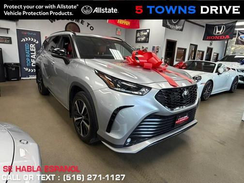 Celestial Silver Metallic 2022 Toyota Highlander XSE