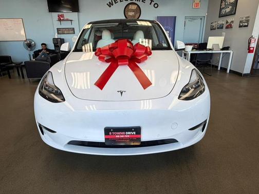 2021 Tesla Model Y Long Range Dual Motor All-Wheel Drive