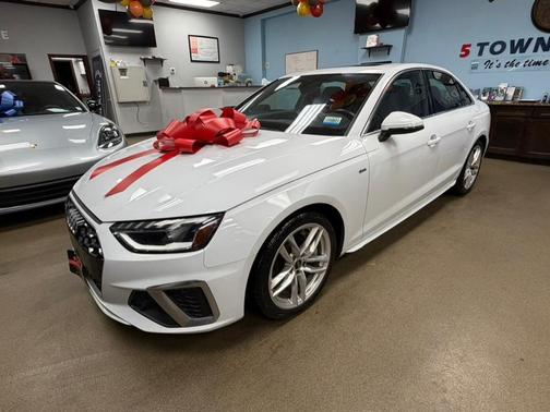 2021 Audi A4 45 S line Premium Plus