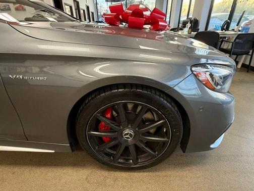 Diamond Silver Metallic 2017 Mercedes-Benz AMG S 63 4MATIC