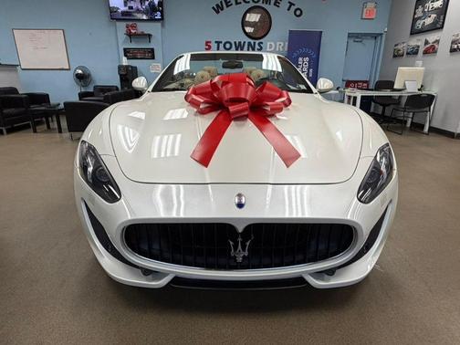 2017 Maserati GranTurismo MC