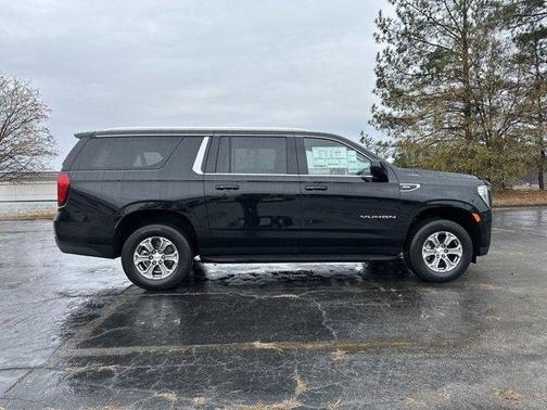 2023 GMC Yukon XL SLE