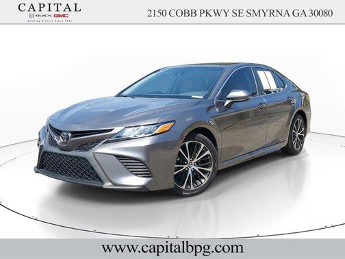 2019 Toyota Camry SE