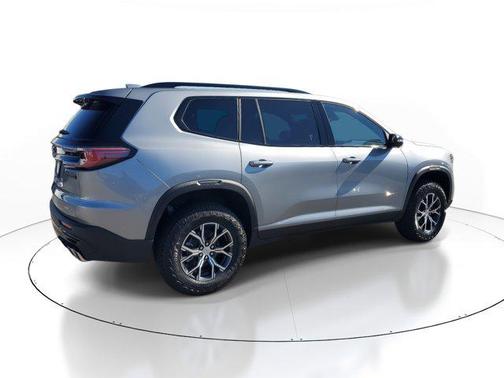 2025 GMC Acadia AWD AT4
