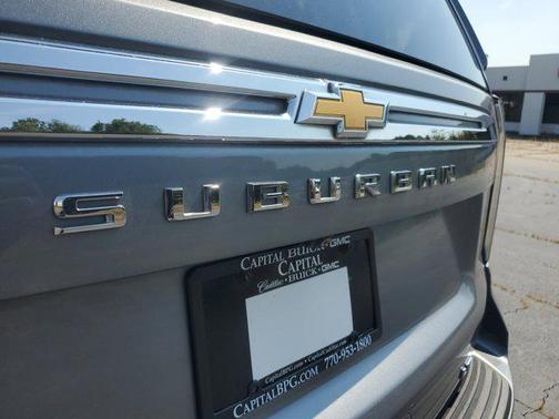2021 Chevrolet Suburban LT