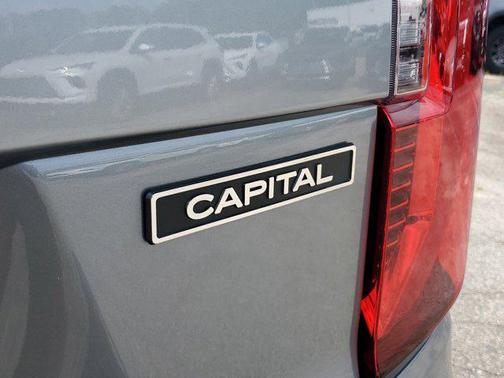 2025 GMC Yukon 2WD Elevation