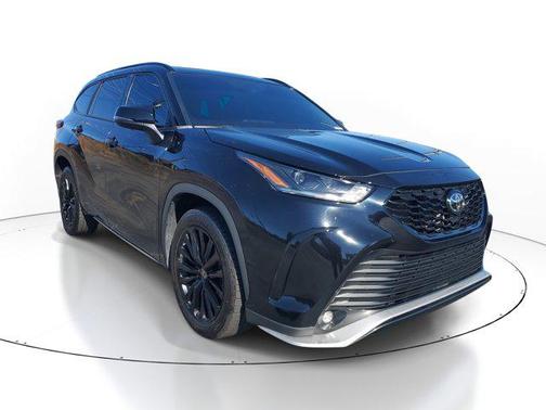 2023 Toyota Highlander XSE
