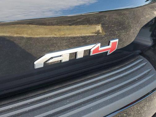 2025 GMC Yukon 4WD AT4 Ultimate