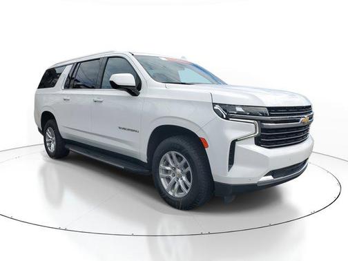 2023 Chevrolet Suburban LT