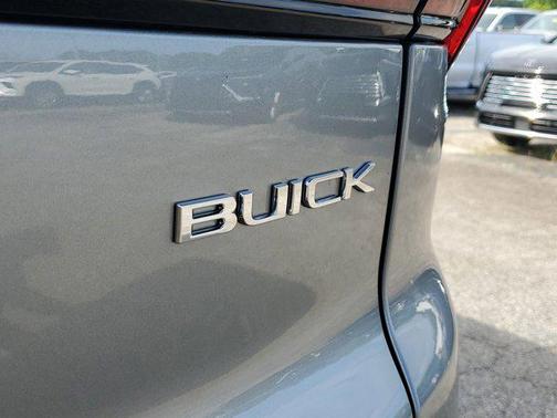 2025 Buick Enclave Preferred FWD