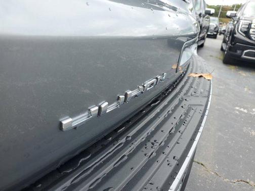 2026 GMC Yukon 2WD Elevation