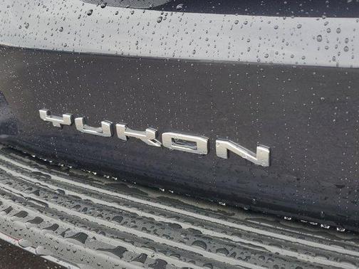 2025 GMC Yukon 2WD Elevation