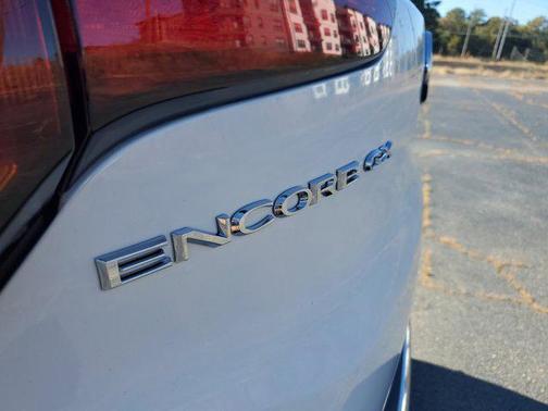 2021 Buick Encore GX Essence