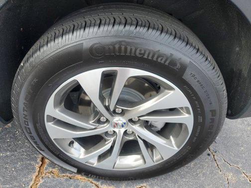 2023 Buick Envision Essence FWD