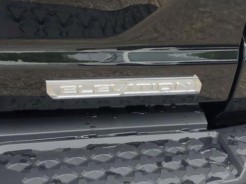 Onyx Black 2026 GMC Canyon Elevation