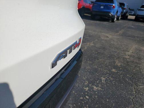 2026 GMC Terrain AWD AT4