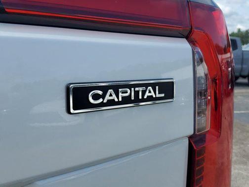2025 GMC Yukon Denali Ultimate