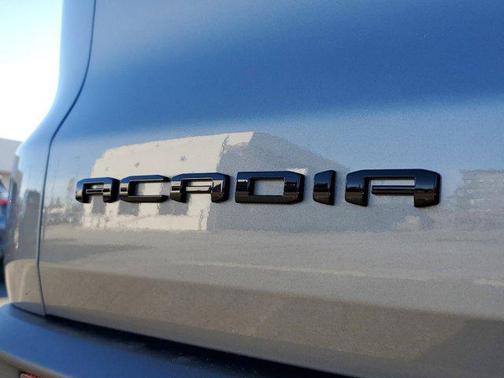 2025 GMC Acadia FWD Elevation
