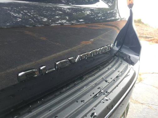 2026 GMC Yukon 2WD Elevation