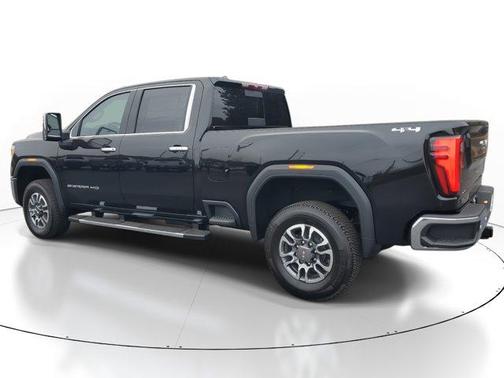 2025 GMC Sierra 2500 SLT