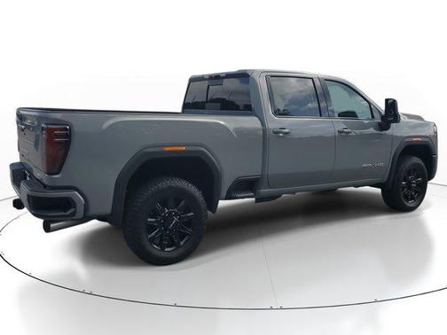 2025 GMC Sierra 2500 AT4