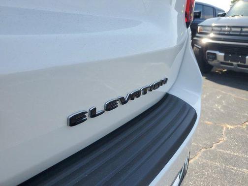 2025 GMC Yukon XL 2WD Elevation