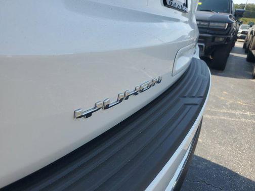 2025 GMC Yukon XL 2WD Elevation