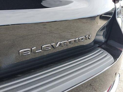 2025 GMC Yukon XL 2WD Elevation