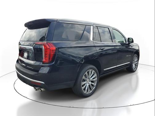 Midnight Blue Metallic 2022 GMC Yukon Denali