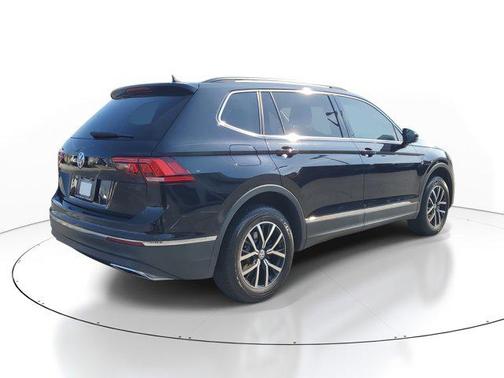 2021 Volkswagen Tiguan 2.0T SE R-Line Black