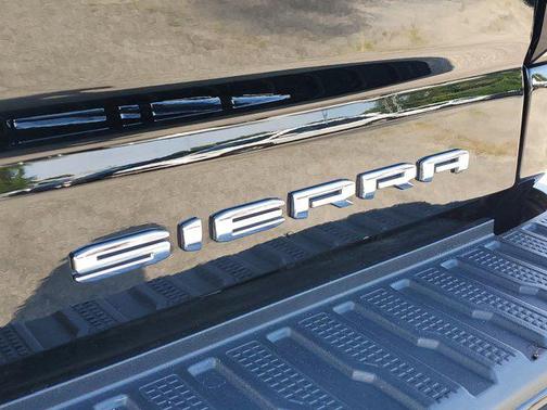 2024 GMC Sierra 2500 Denali