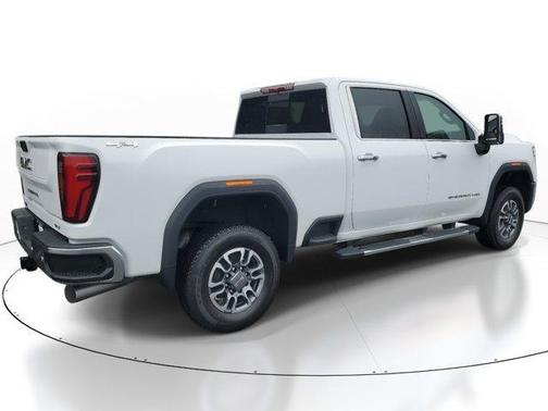 2025 GMC Sierra 2500 SLT